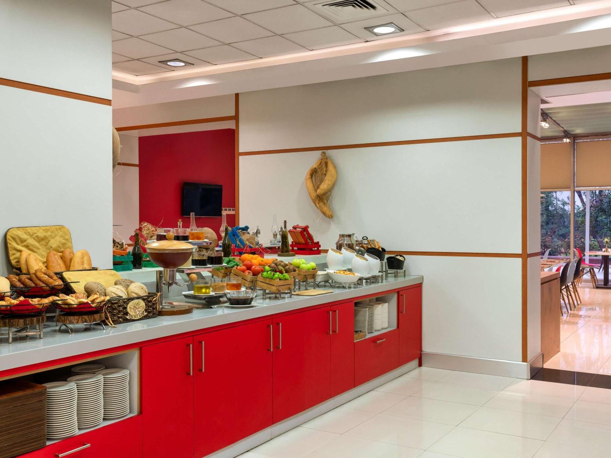 Ibis Gaziantep Hotel Екстериор снимка